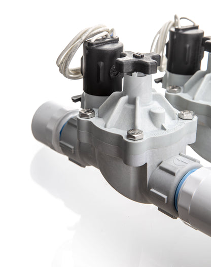 A closer view of the 5-zone Sprinkland preassembled sprinkler manifold with Weathermatic SB threaded valves, PVC construction, and silicone-filled waterproof wire nuts.